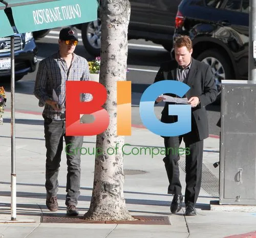 Hayden Christensen Gets Italian Lunch