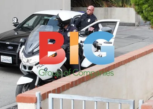 Cops surround home of alleged Parker affair