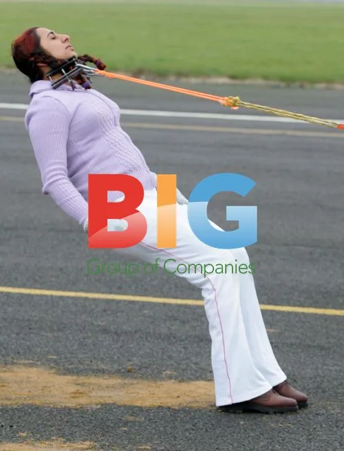 Asha Rani attempts plane pulling record