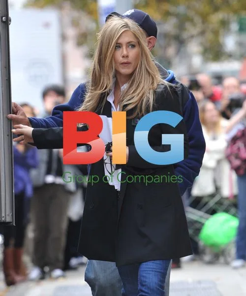 Jennifer Aniston Filming 'Wanderlust' in NYC