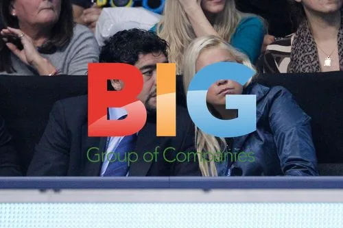 Maradona & Girlfriend at Tennis Match