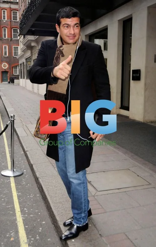 Tamer Hassan Leaves Mayfair Hotel