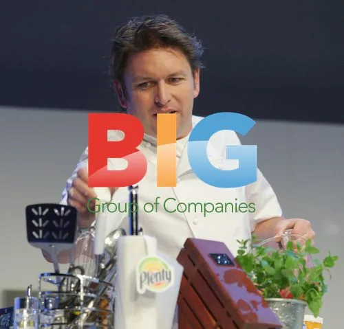 James Martin Making Festive Desserts