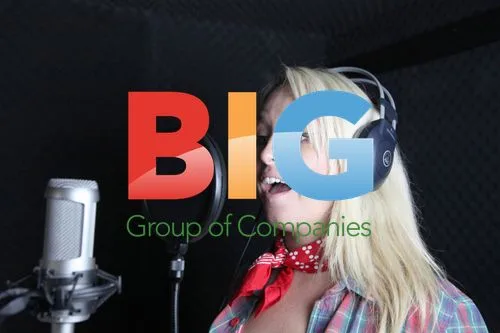 Josie Gibson Sings with The Cornish Wurzells