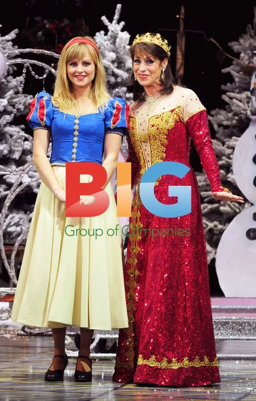 Tina O'Brien and Deena Payne at Pantomime Photocall