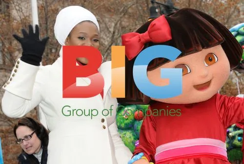 India Arie & Dora The Explorer at Macy\'s Parade