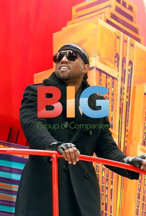 Kanye West at Macy's Thanksgiving Parade