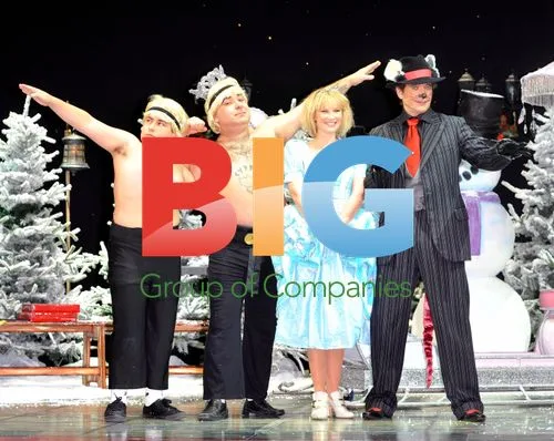 Stavros Flatley, Joanna Page, Dirk Benedict at Pantomime Photocall