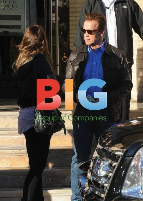 Arnold Schwarzenegger \ Family Shopping