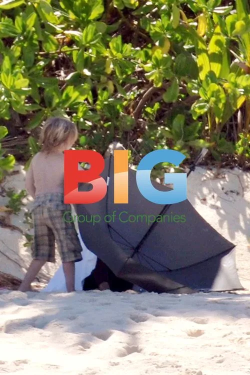 Jolie-Pitt Family on Seychelles Beach