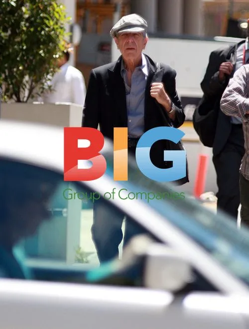Leonard Cohen Walks in Perth
