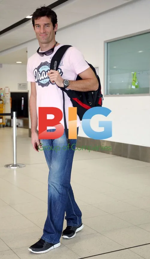 Mark Webber departs Perth Airport