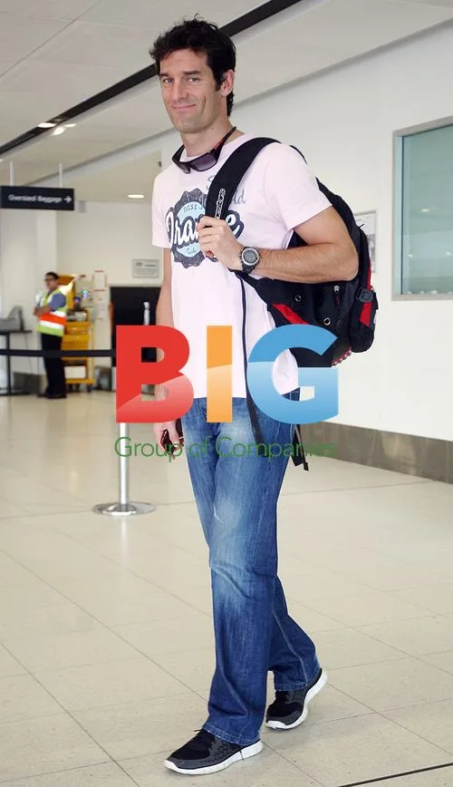 Mark Webber Leaves Perth Airport