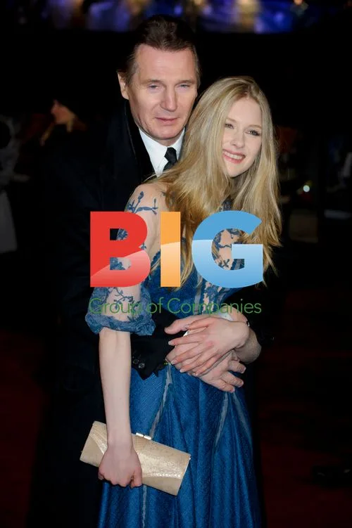 Liam Neeson & Laura Brent at Narnia Premiere