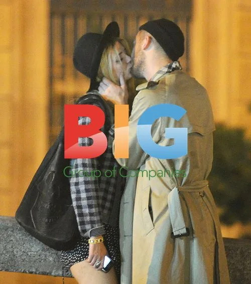 Mischa Barton and DJ Ali Love kiss in Milan
