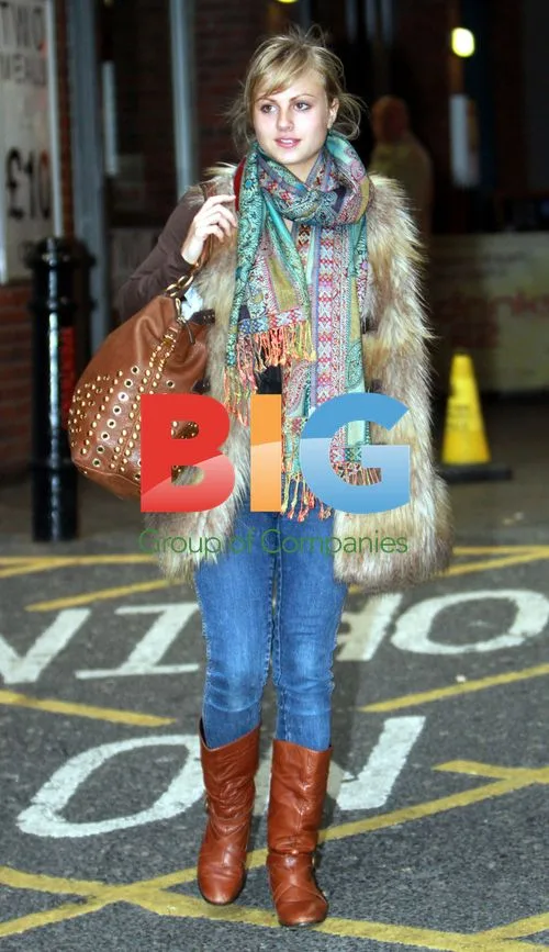 Tina O'Brien and Jared Murillo leave Nandos