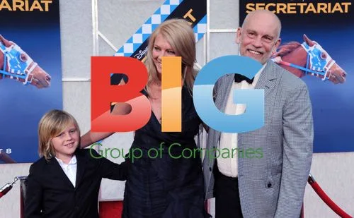 John Malkovich and Peta Wilson attend "Secretariat" premiere