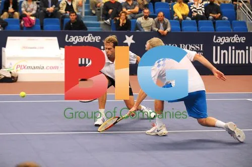 John McEnroe and Mats Wilander at Lagard\u00e9re Cup