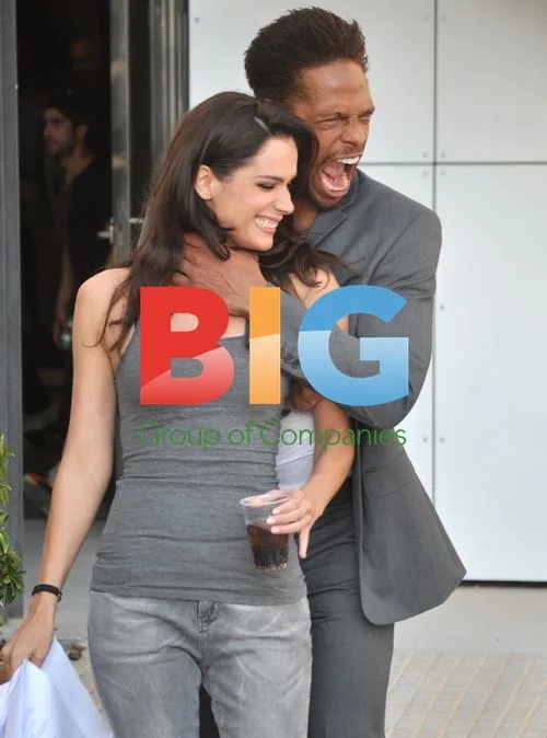 Gary Dourdan and Mar Saura on Movie Set in Valencia