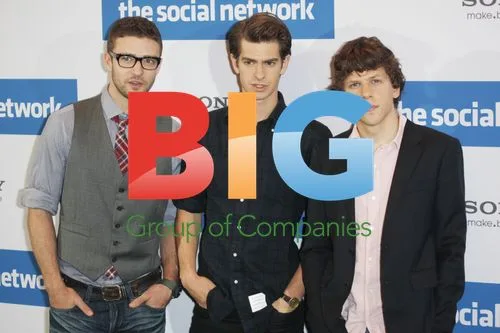Timberlake, Garfield, Eisenberg at "Social Network" Photo Call