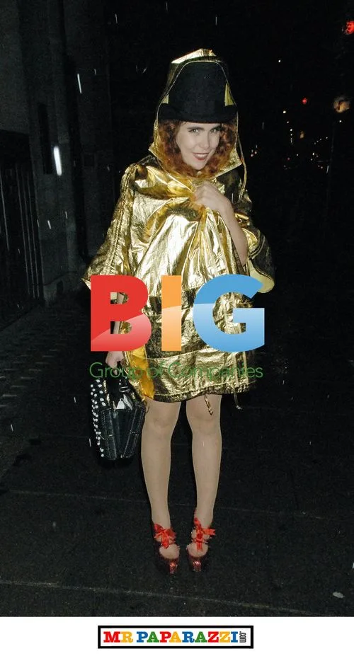 Paloma Faith in Piccadilly Circus