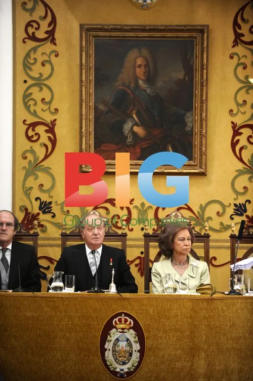 Queen Sofia and King Carlos at Royal Academy