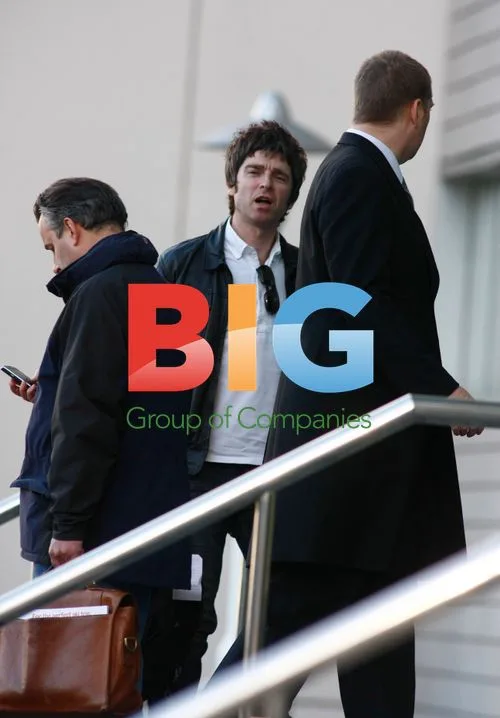 Noel Gallagher arriving in Manchester