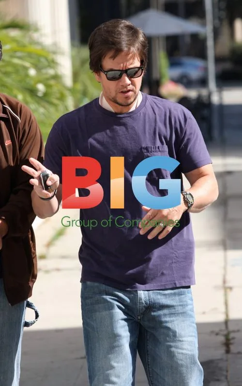 Mark Wahlberg Runs Errands in Beverly Hills