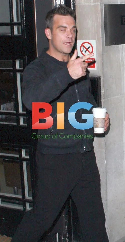 Robbie Williams Leaving Radio 2