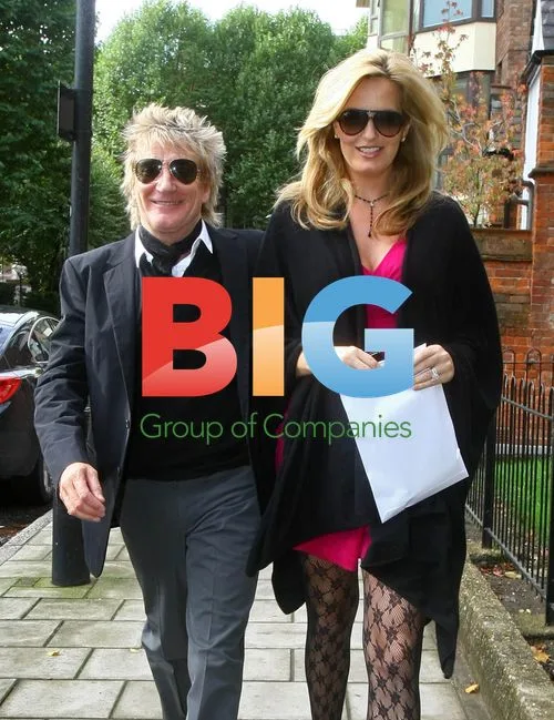 Rod Stewart and Penny Lancaster at Clinic