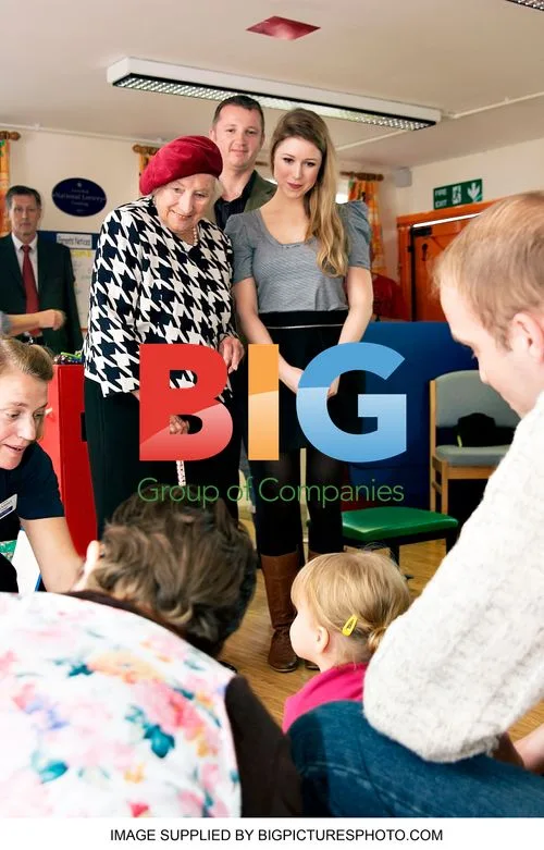 Dame Vera Lynn & Hayley Westenra Open New School