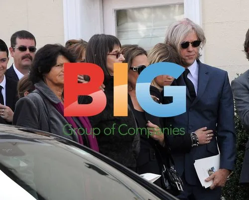 Cleo Geldof funeral with Bob Geldof and daughters