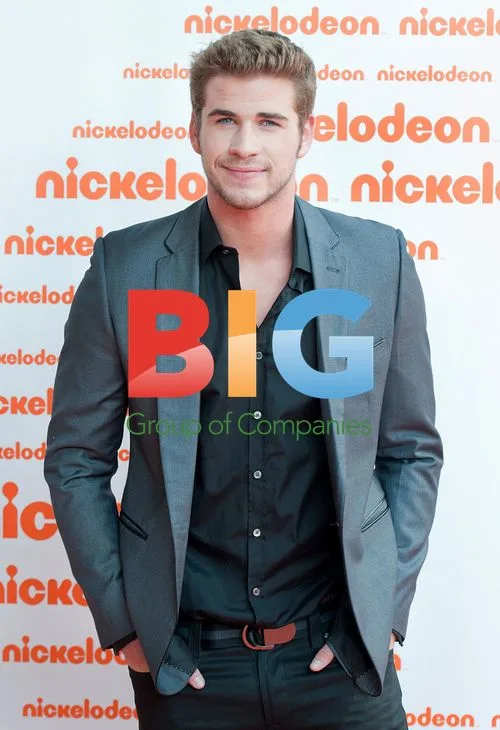 Liam Hemsworth at Nickelodeon Kids' Choice Awards