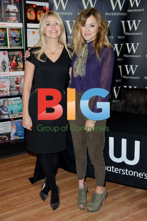 Holly Willoughby and Fearne Cotton Book Signing