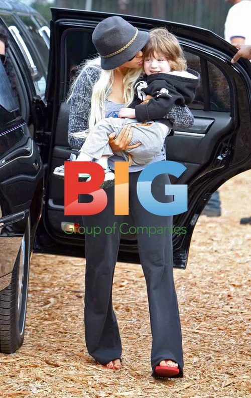Christina Aguilera and Son at Pumpkin Patch