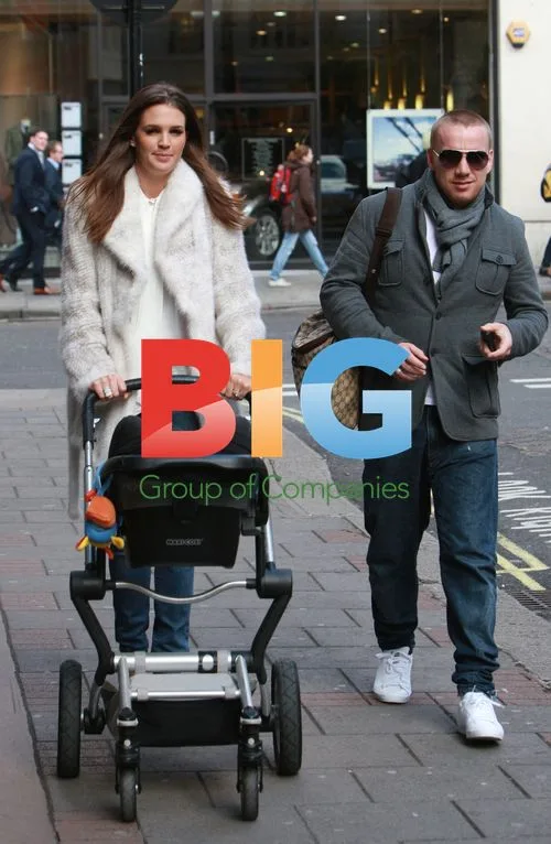 Danielle Lloyd and Jamie O'Hara leaving Nobu