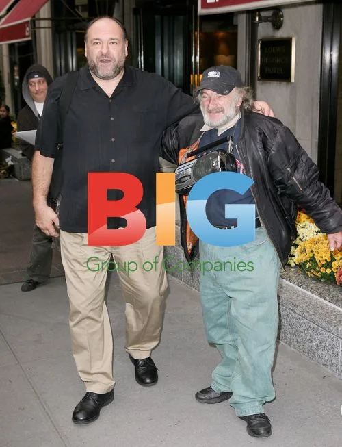 James Gandolfini signs autographs in NYC