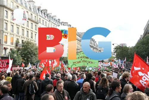 Left wing leaders protest pension reform