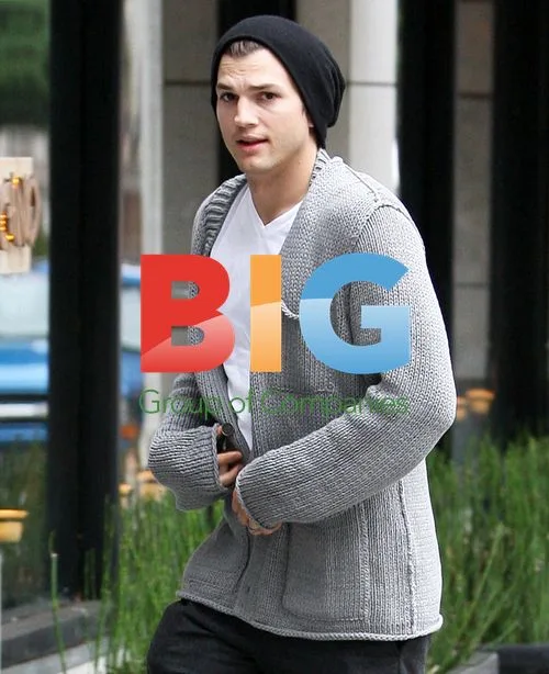 Ashton Kutcher Leaves Lunch in Santa Monica