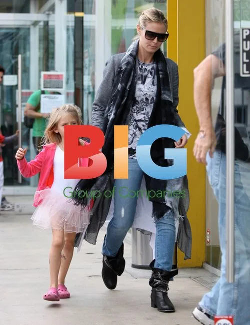 Heidi Klum Takes Kids to Yogurtland