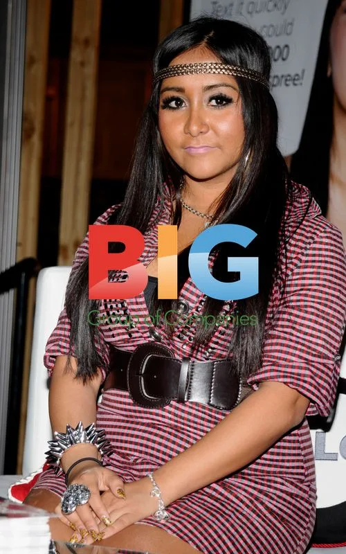Snooki at Paramus Mall Event