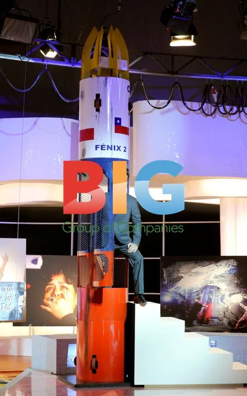 Chilean miners visit Antena 3 studios