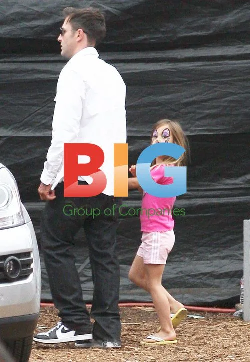 David Arquette takes daughter Coco to pumpkin patch