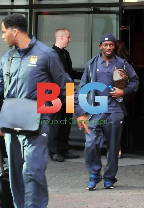 Manchester City players leaving hotel