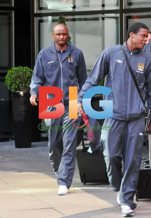 Manchester City Players Leaving Hotel