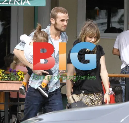 Cam Gigandet with daughter and girlfriend