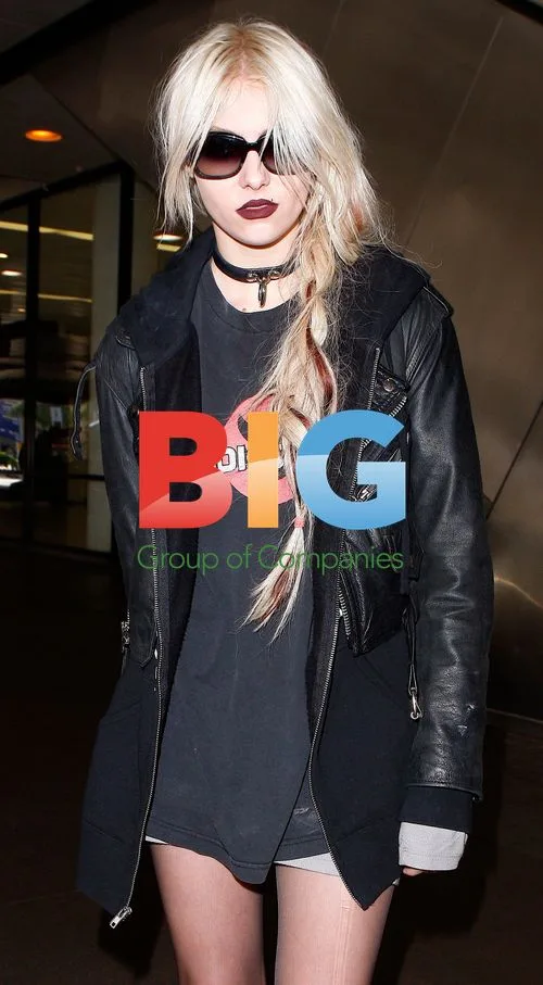 Taylor Momsen with Dog and Cigarette at LAX