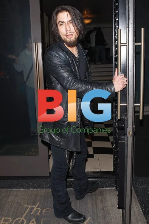 Dave Navarro and Bai Ling Dine at Katsuya