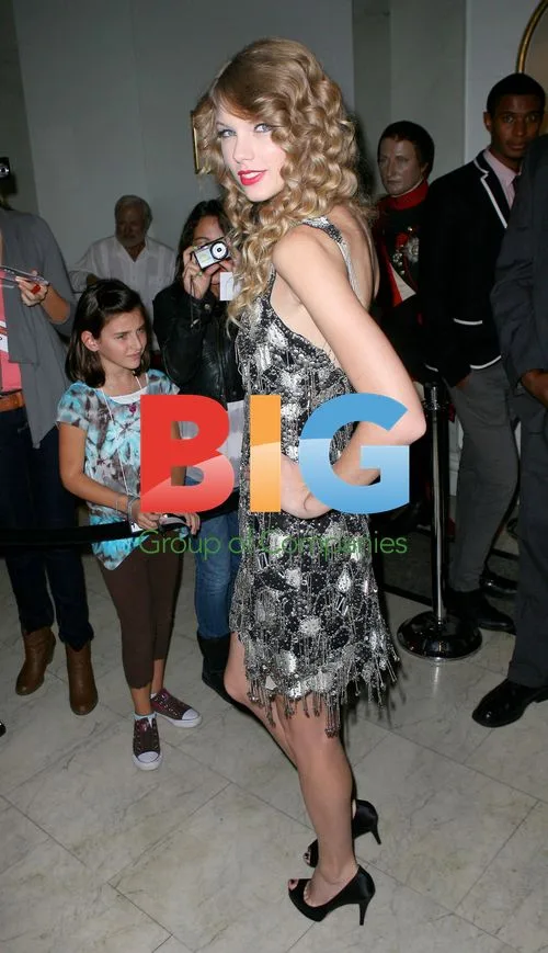 Taylor Swift Wax Unveiling at Madame Tussauds