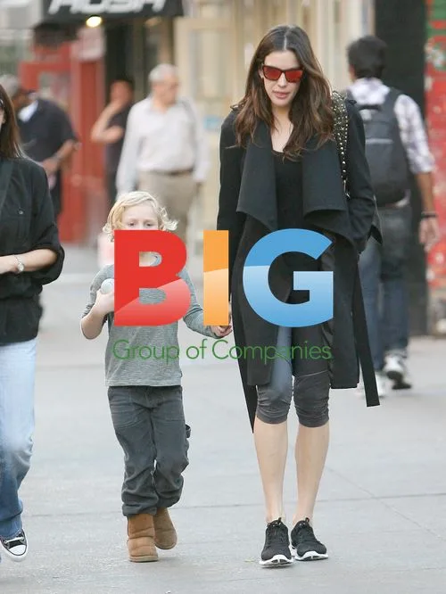 Liv Tyler picks up son Milo from school